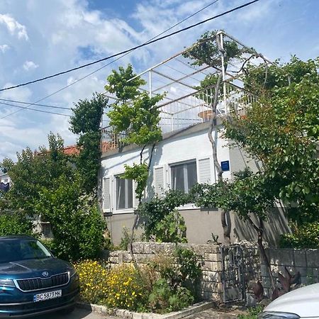 Appartamento Domuskova Podstrana Esterno foto