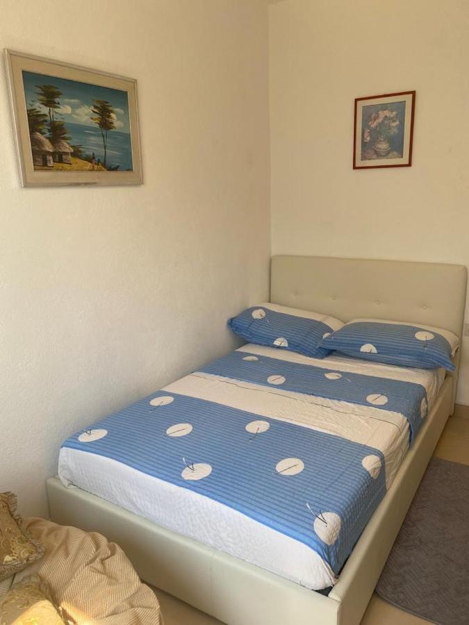 Appartamento Domuskova Podstrana Esterno foto