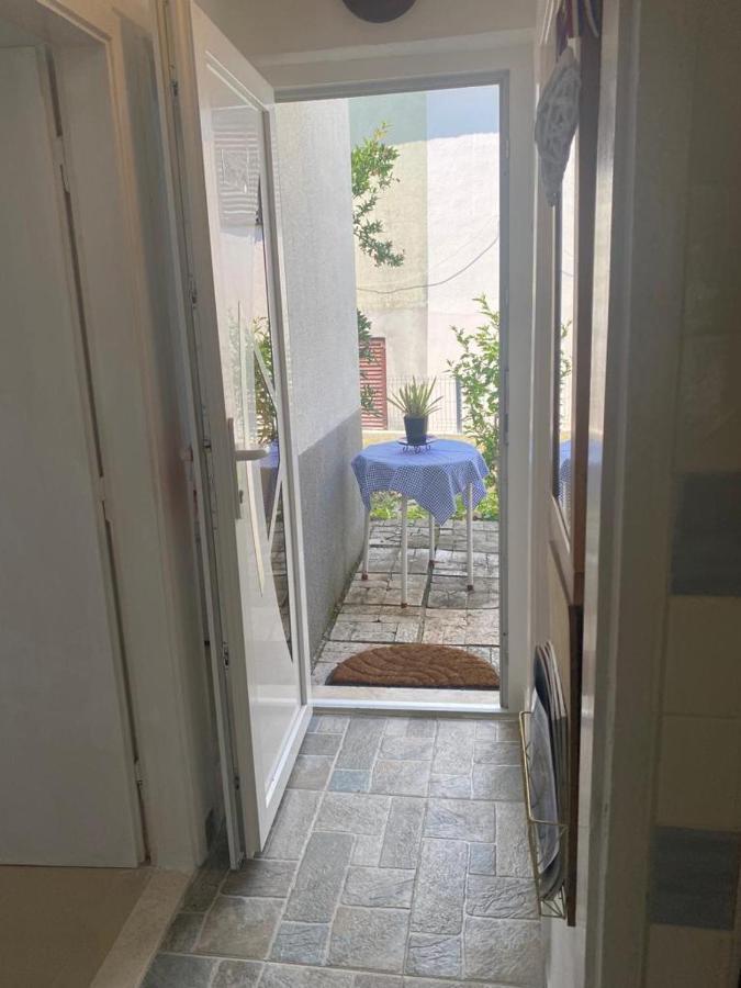 Appartamento Domuskova Podstrana Esterno foto